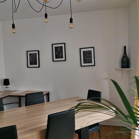 Apartamento Chez Camille Reims Exterior foto